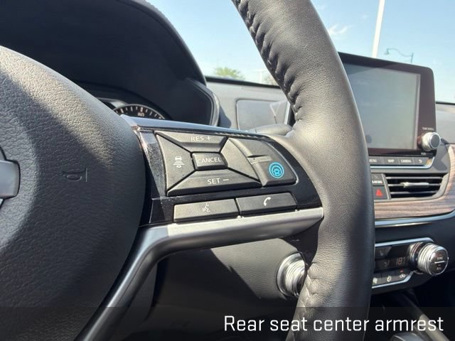 Used 2021 Nissan Altima 2.5 Platinum AWD/4WD image 32