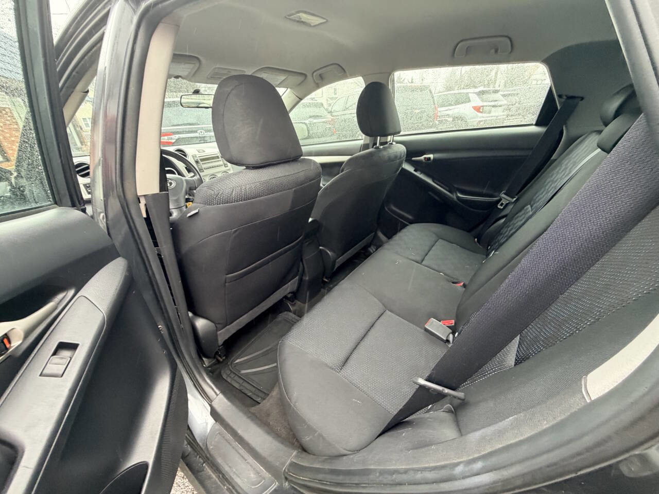 Used 2009 Toyota Matrix image 16