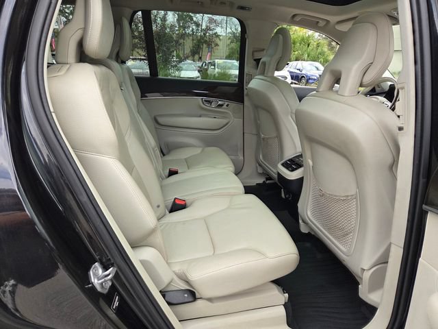 Used 2016 Volvo XC90 T6 Momentum w/ Momentum Plus Package AWD/4WD image 21