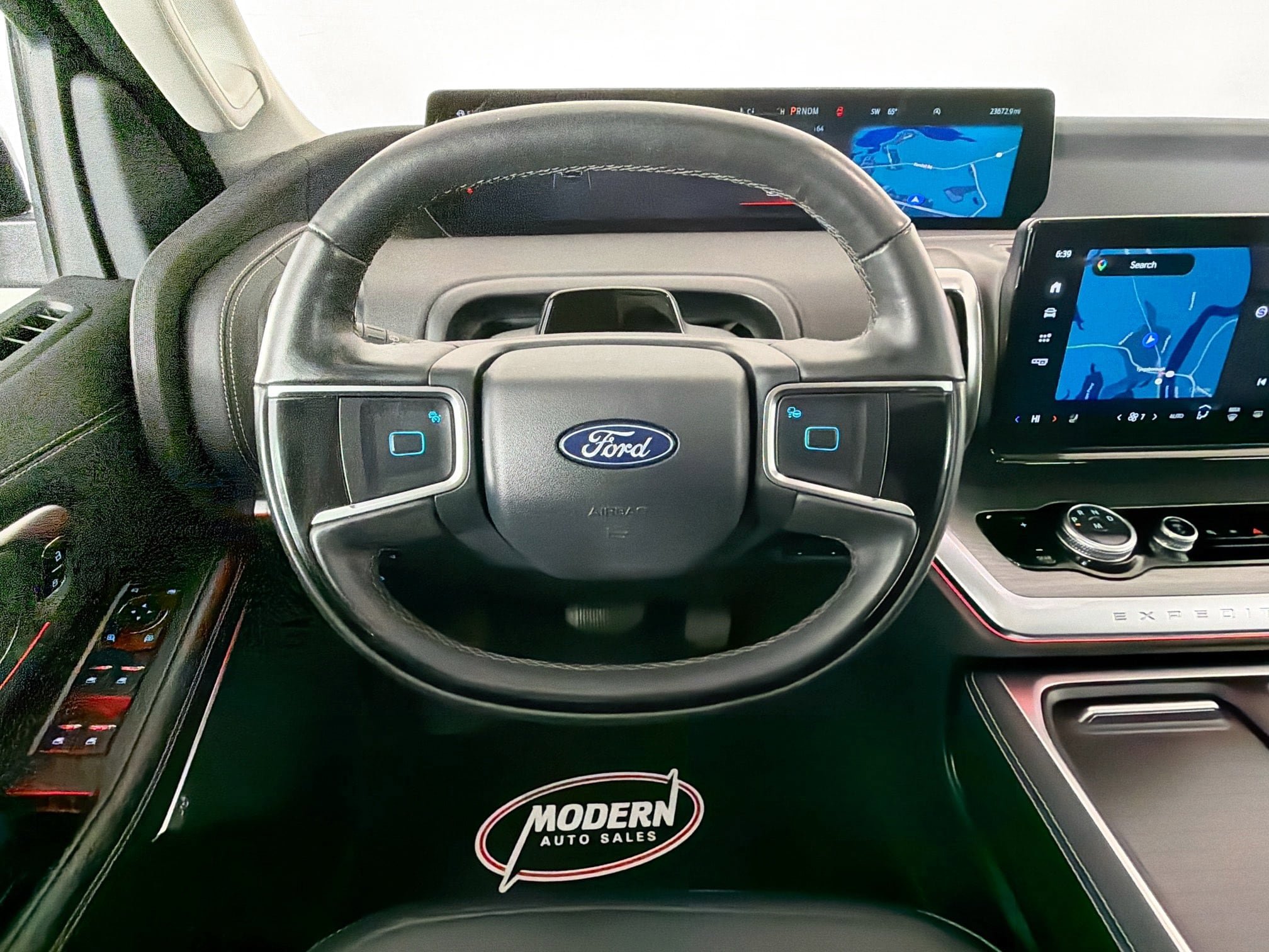 Used 2025 Ford Expedition Max Platinum AWD/4WD image 25