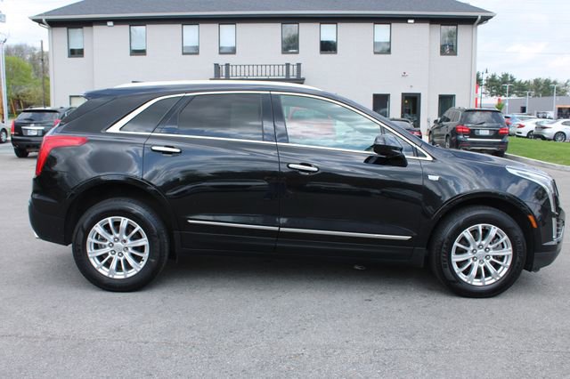Used 2019 Cadillac XT5 AWD image 6