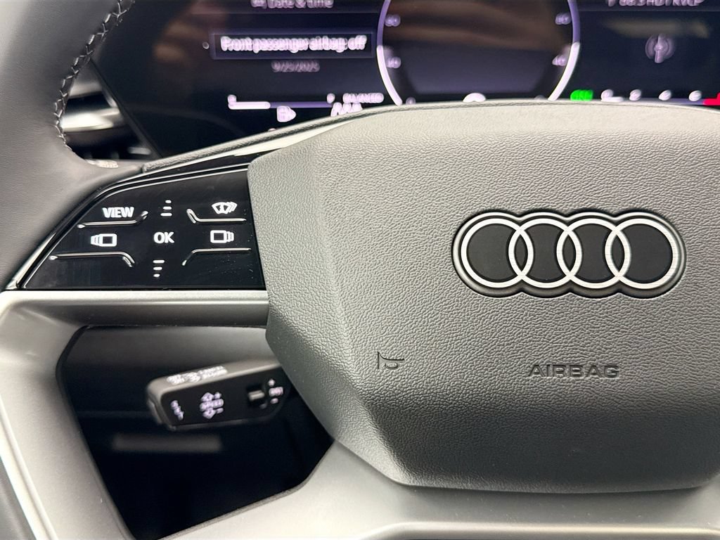 Used 2025 Audi Q5 Prestige AWD/4WD image 12