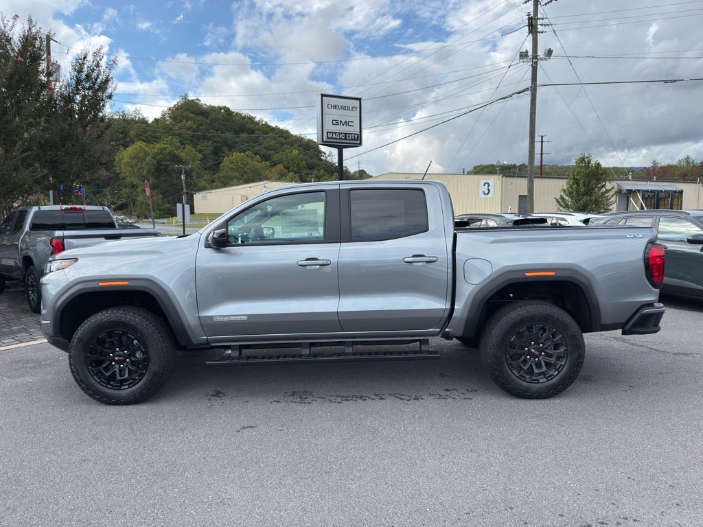 New 2026 GMC Canyon Elevation w/ Convenience Package image 2