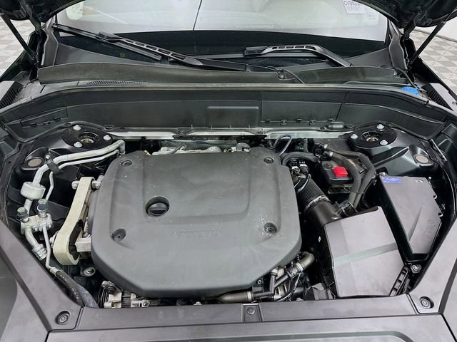 Used 2023 Volvo XC90 B6 Core w/ Climate Package image 33