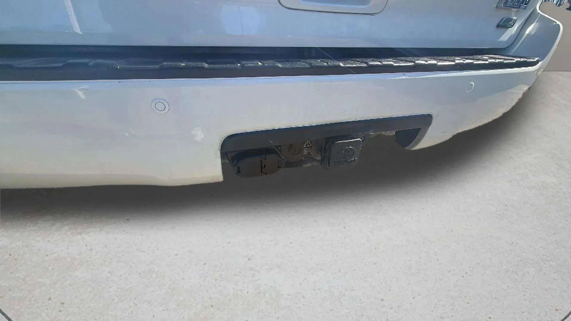 Used 2016 Toyota Sequoia Platinum image 26