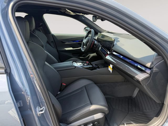 New 2027 BMW M5 Touring AWD/4WD image 15