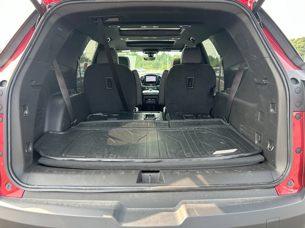 Used 2023 Chevrolet Traverse LT w/ LT Premium Package AWD/4WD image 40