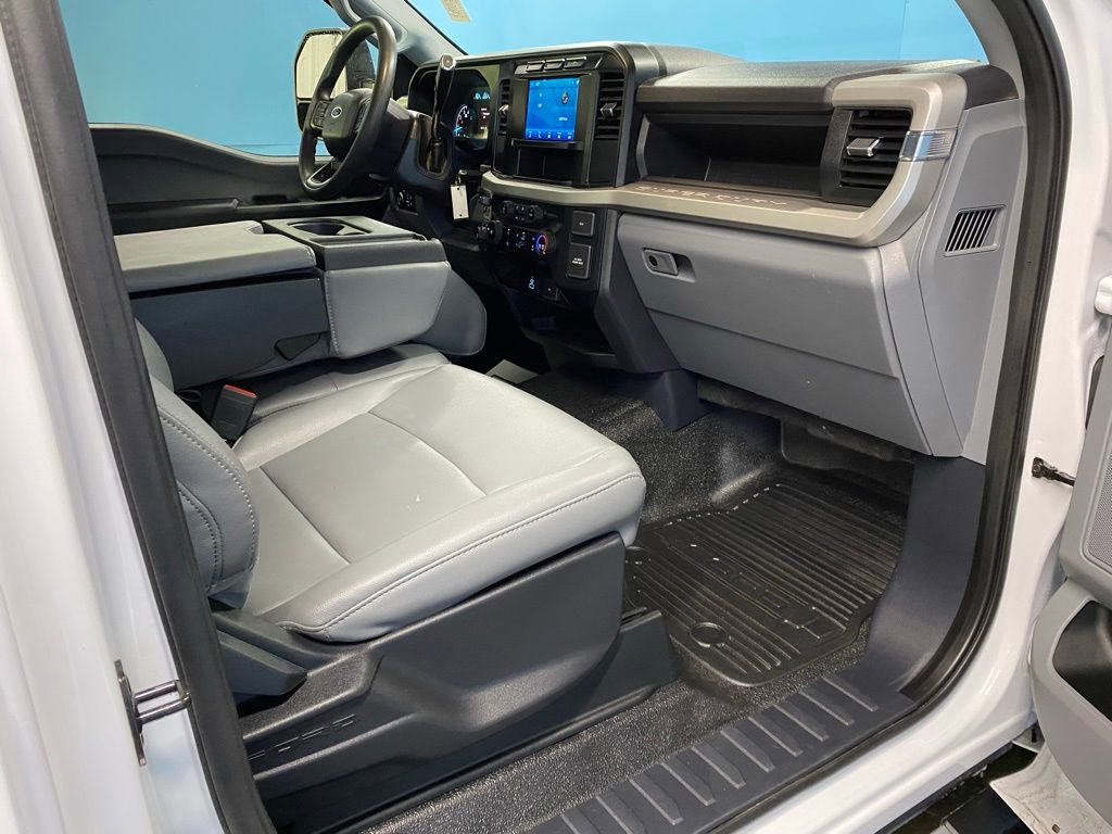 Used 2023 Ford F250 XL w/ 360-Degree Camera Package image 36