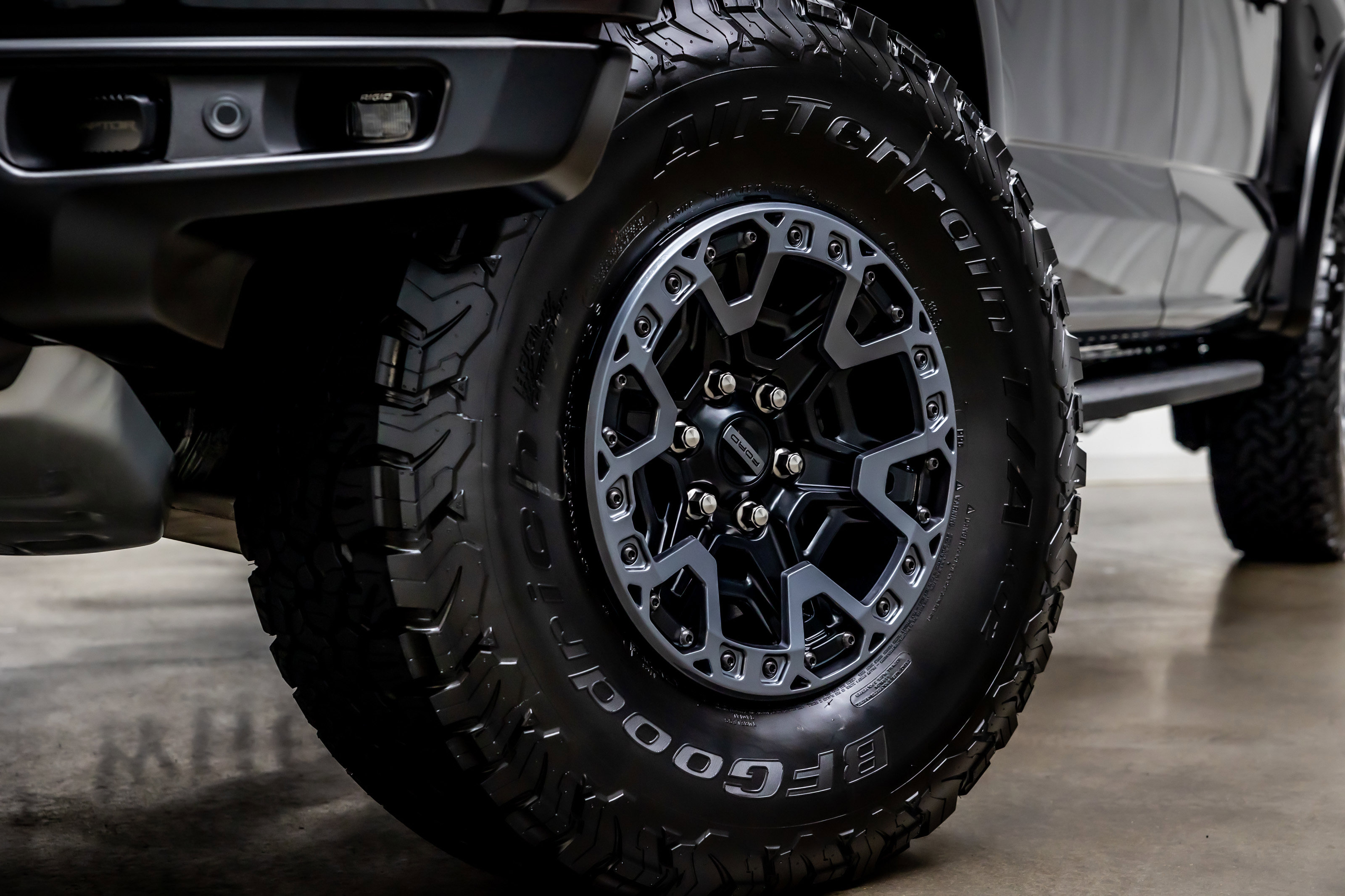 Used 2025 Ford F150 Raptor w/ Equipment Group 803A Raptor R image 26