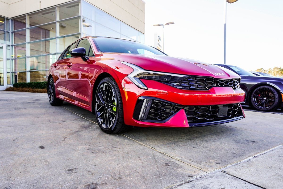 Used 2025 Kia K5 GT image 4