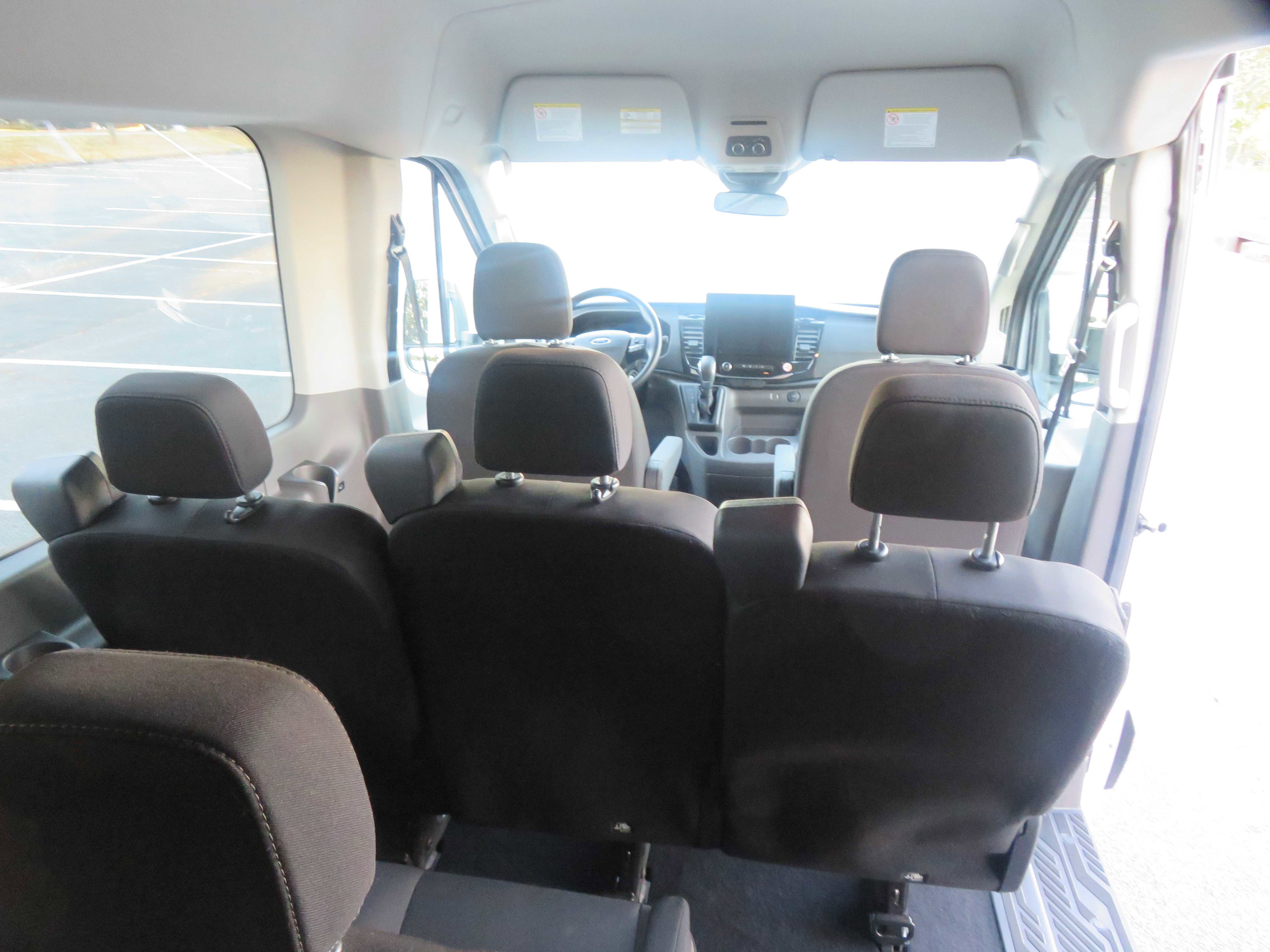 Used 2024 Ford Transit 350 XLT image 27