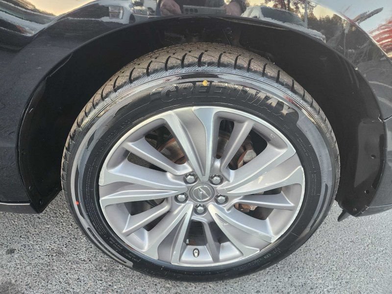 Used 2017 Acura MDX w/ Technology Package AWD/4WD image 6