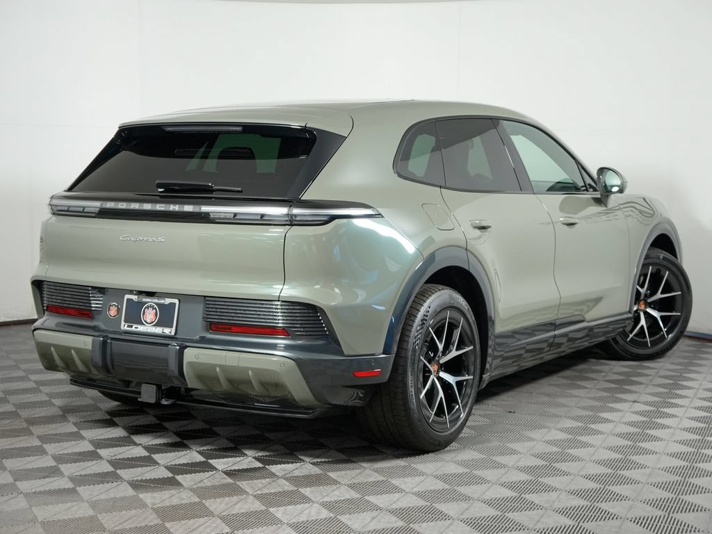 New 2026 Porsche Cayenne S AWD/4WD image 7