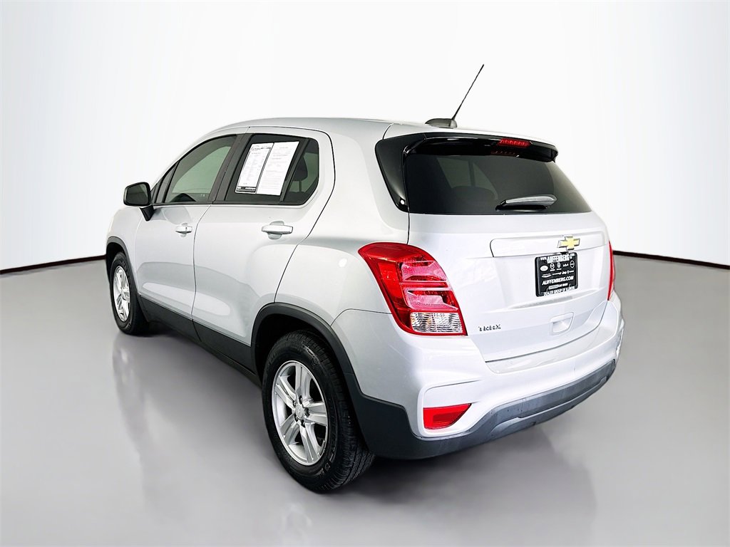 Used 2020 Chevrolet Trax LS w/ Tint and Cruise Package image 5