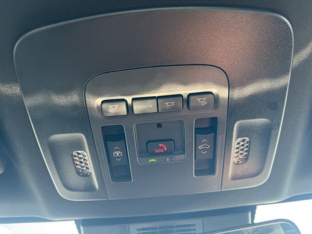 Used 2025 Toyota Camry XSE image 7