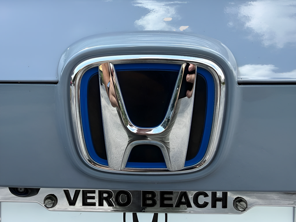 Certified 2022 Honda Accord Touring image 37