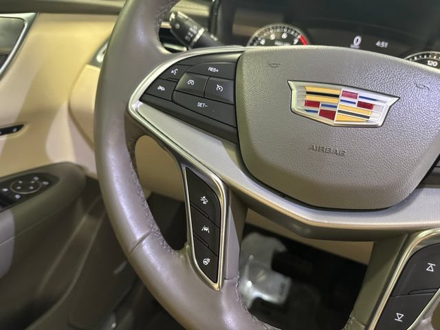 Used 2021 Cadillac XT5 Premium Luxury FWD image 28
