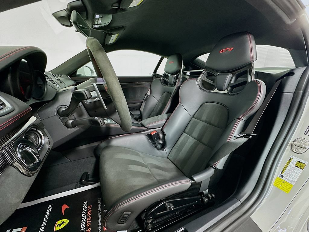 Used 2022 Porsche 718 Cayman GT4 RWD image 16