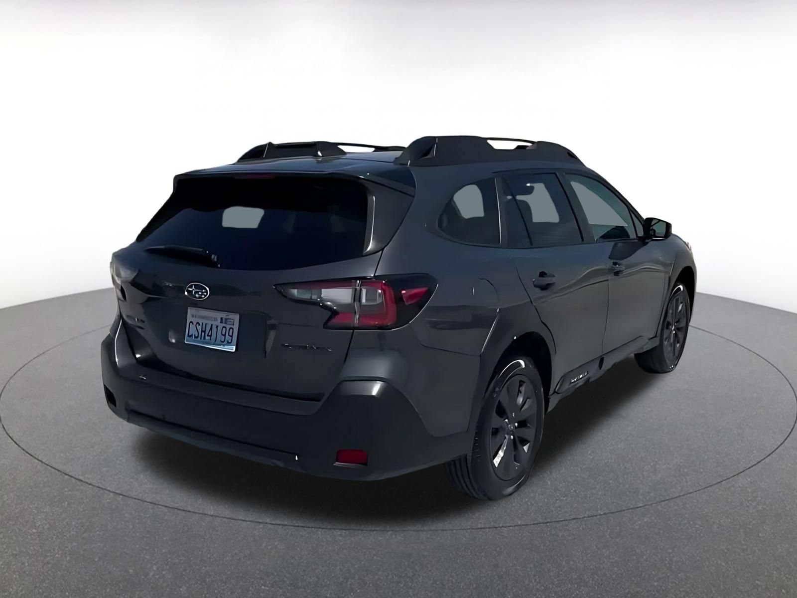 Used 2025 Subaru Outback Onyx Edition AWD/4WD image 13