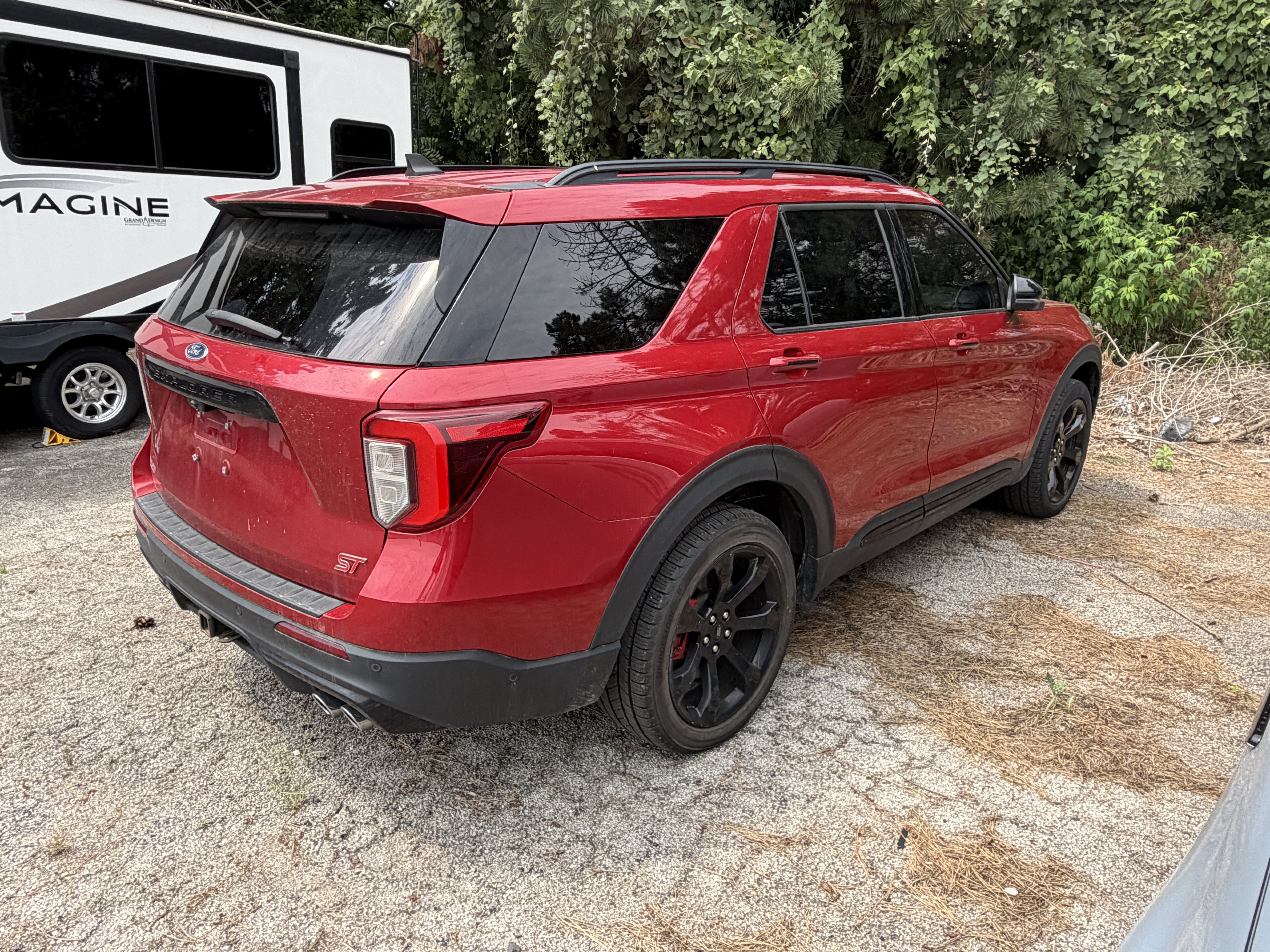 Used 2021 Ford Explorer ST w/ Equipment Group 401A AWD/4WD image 12