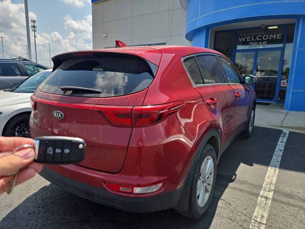 Used 2019 Kia Sportage LX AWD/4WD image 8