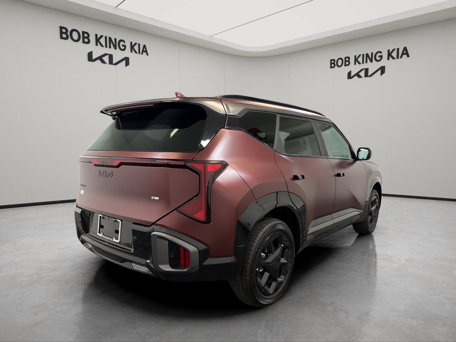 New 2027 Kia Seltos X-Line S w/ X-Line S Premium Package AWD/4WD image 5
