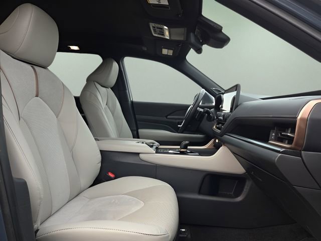 Used 2024 Toyota Grand Highlander MAX Platinum image 15