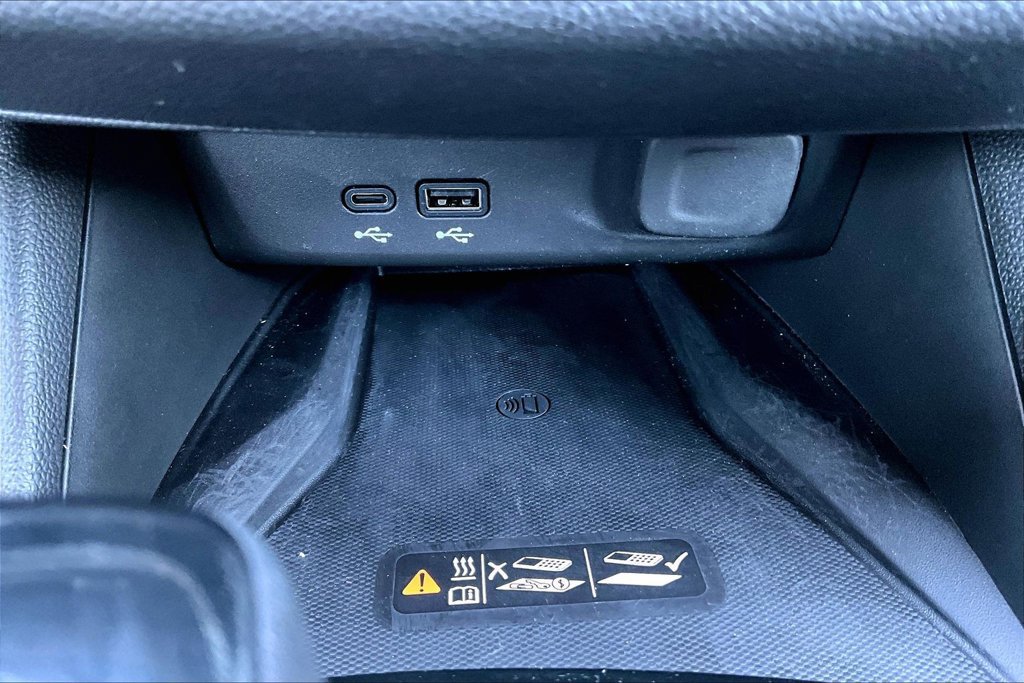 Used 2026 Buick Envista Avenir FWD image 29