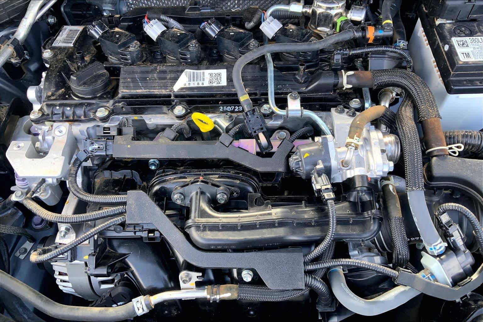 Used 2023 Toyota Corolla Cross LE FWD image 33