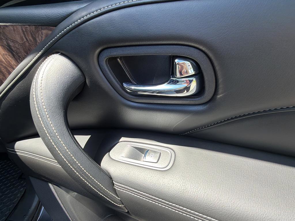 Used 2024 INFINITI QX80 Premium Select w/ Cargo Package AWD/4WD image 29