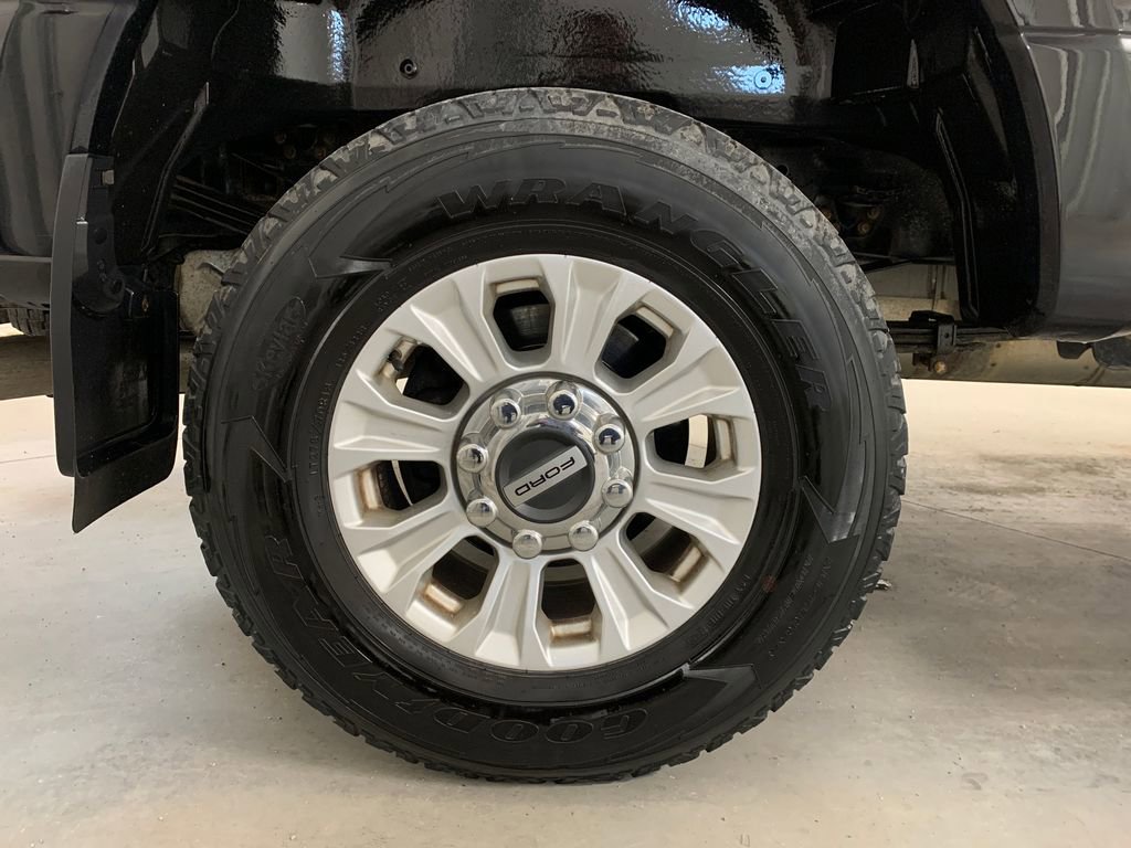 Used 2020 Ford F350 XLT image 24