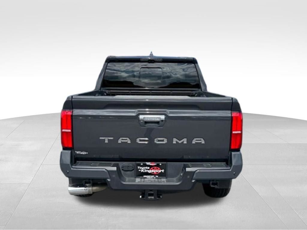 Used 2024 Toyota Tacoma Limited w/ Limited Package (LT) AWD/4WD image 5
