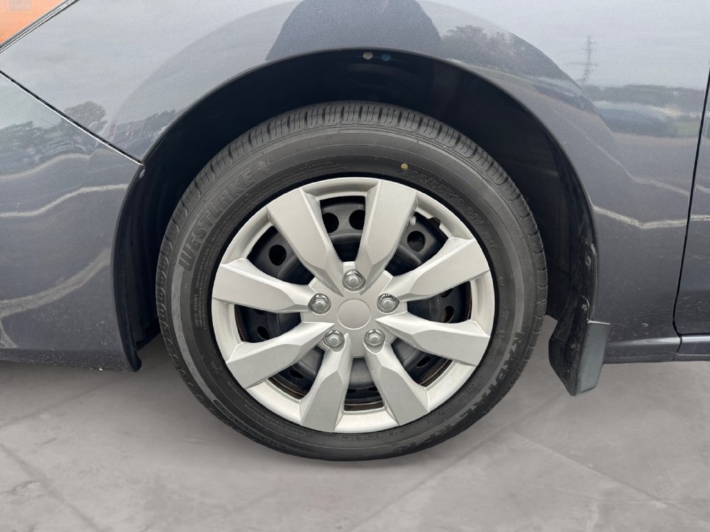 Used 2017 Subaru Impreza 2.0i AWD/4WD image 14