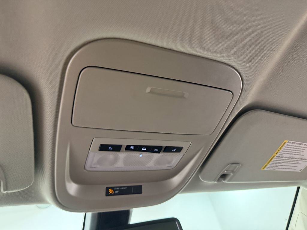 Used 2022 GMC Canyon AT4 image 86