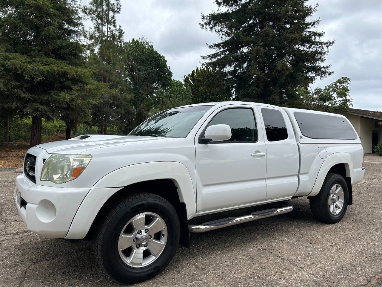 Used 2005 Toyota Tacoma PreRunner image 5