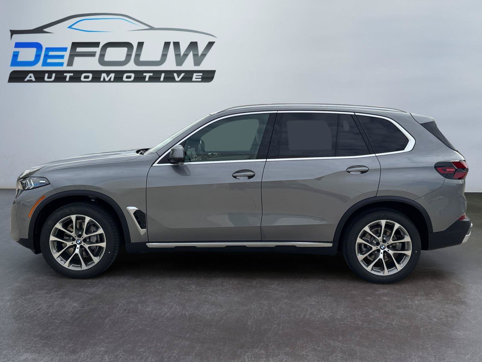 Used 2026 BMW X5 xDrive40i AWD/4WD image 6
