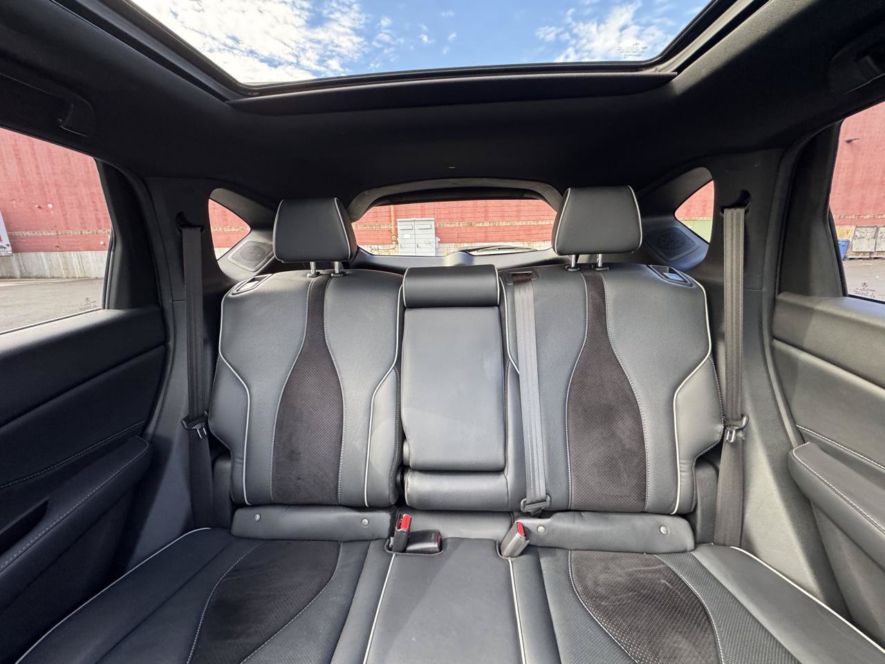 Used 2019 Acura RDX w/ Advance Package AWD/4WD image 15