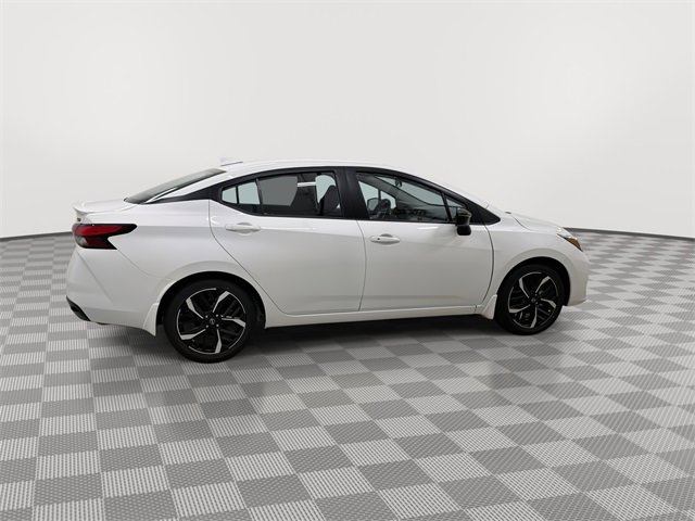 New 2025 Nissan Versa SR image 11