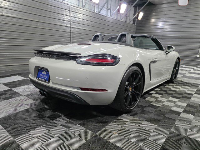 Used 2023 Porsche 718 Boxster RWD image 6