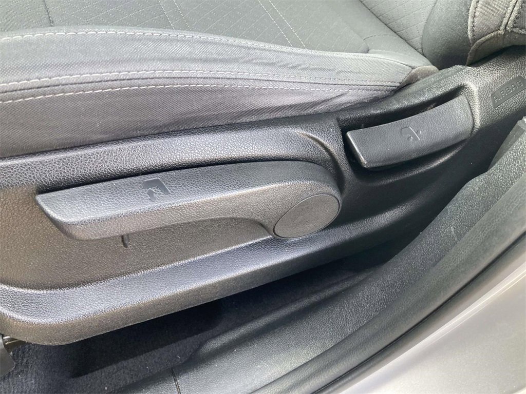 Used 2020 Kia Sorento LX image 17