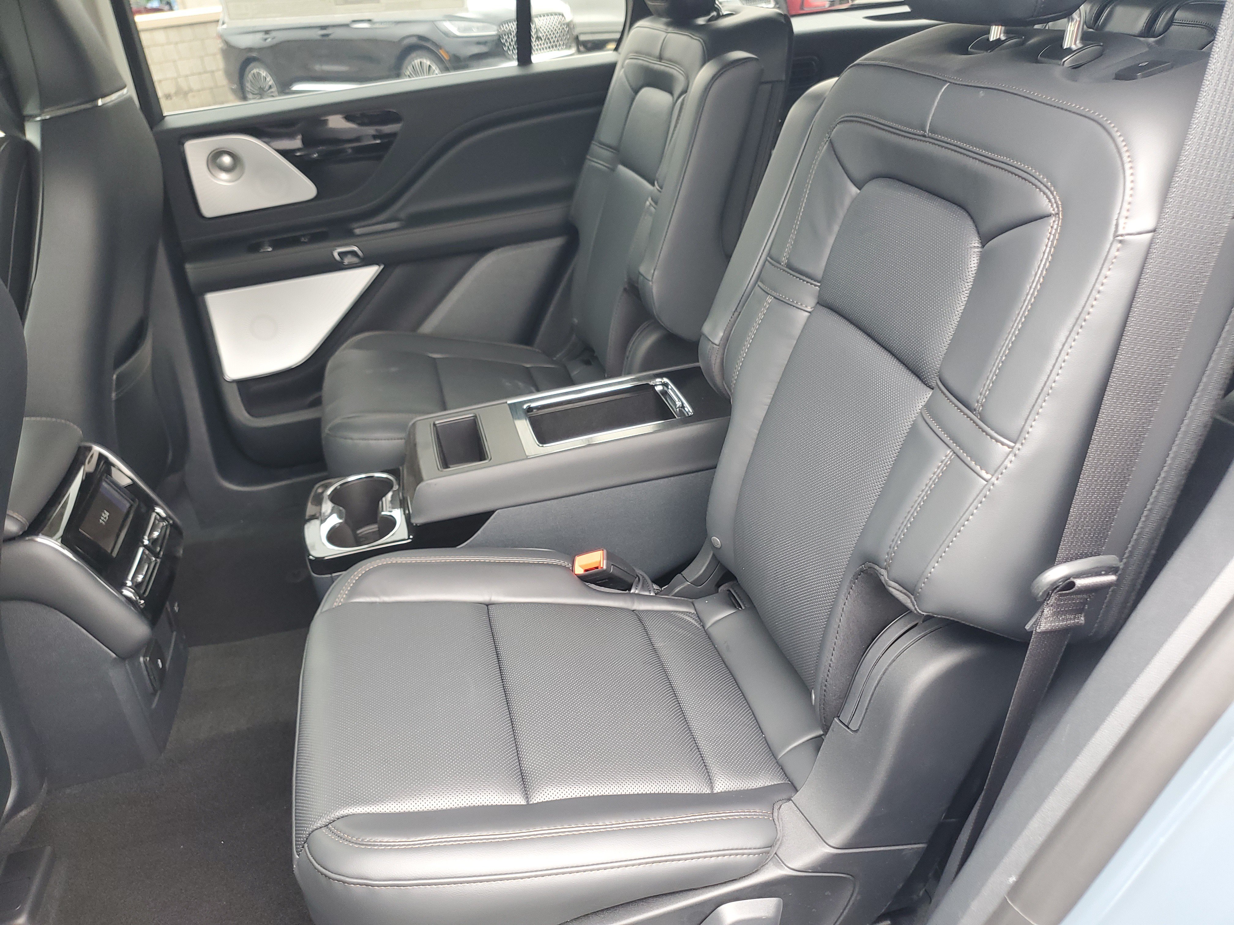 New 2026 Lincoln Aviator Reserve AWD/4WD image 26