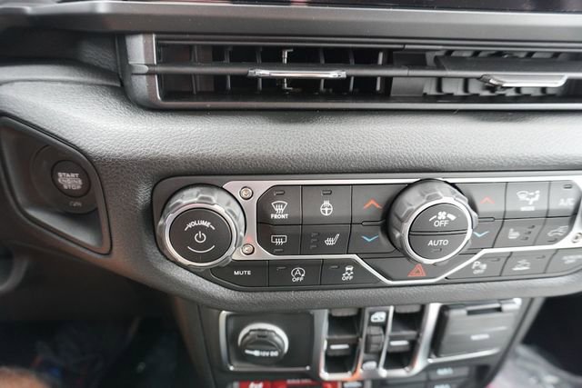 New 2025 Jeep Gladiator Willys image 13