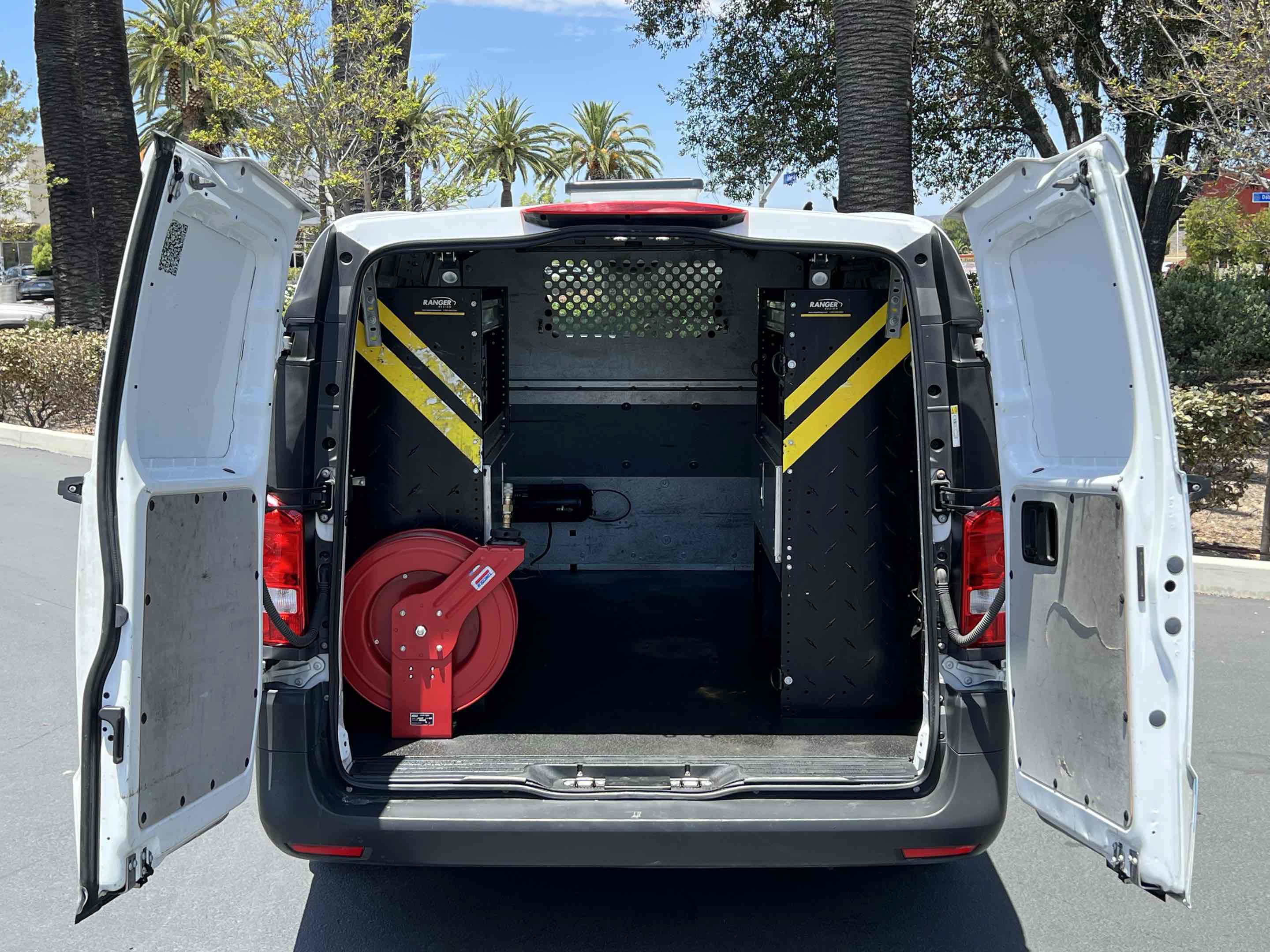 Used 2022 Mercedes-Benz Metris image 46