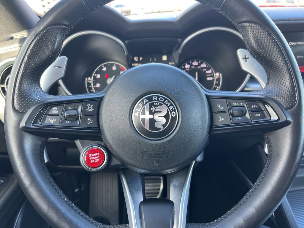 Used 2023 Alfa Romeo Stelvio Veloce AWD/4WD image 54