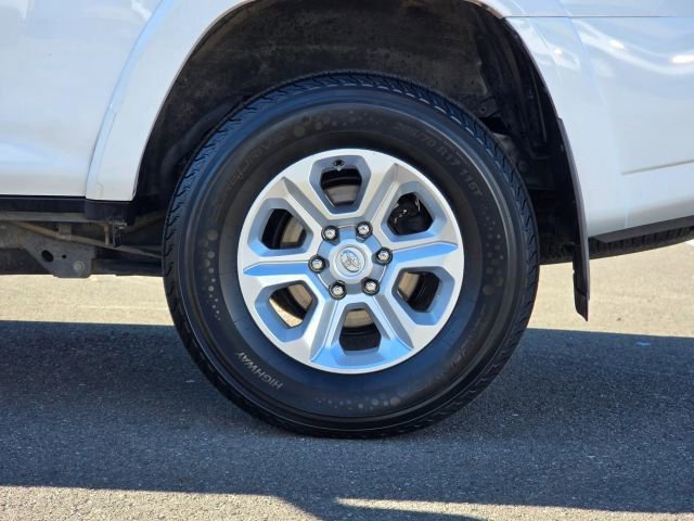 Used 2022 Toyota 4Runner SR5 image 43