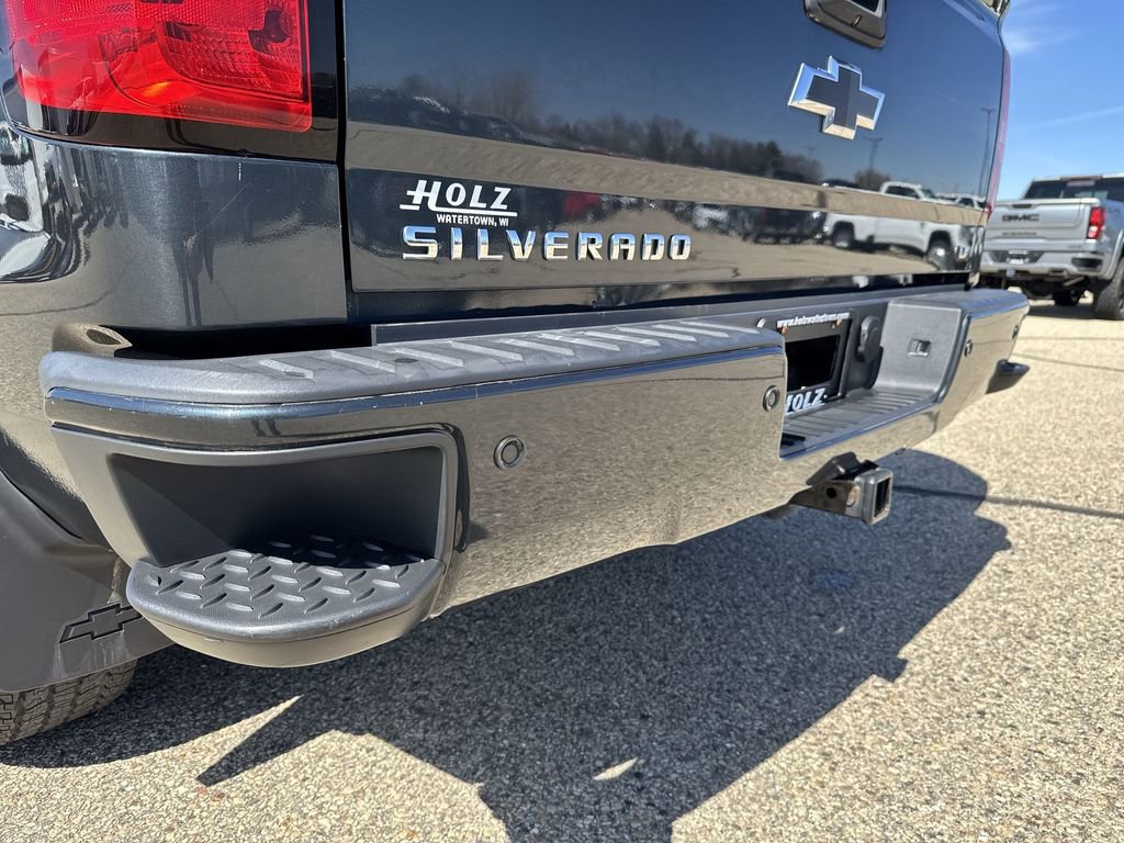 Certified 2017 Chevrolet Silverado 1500 LT w/ All Star Edition image 5