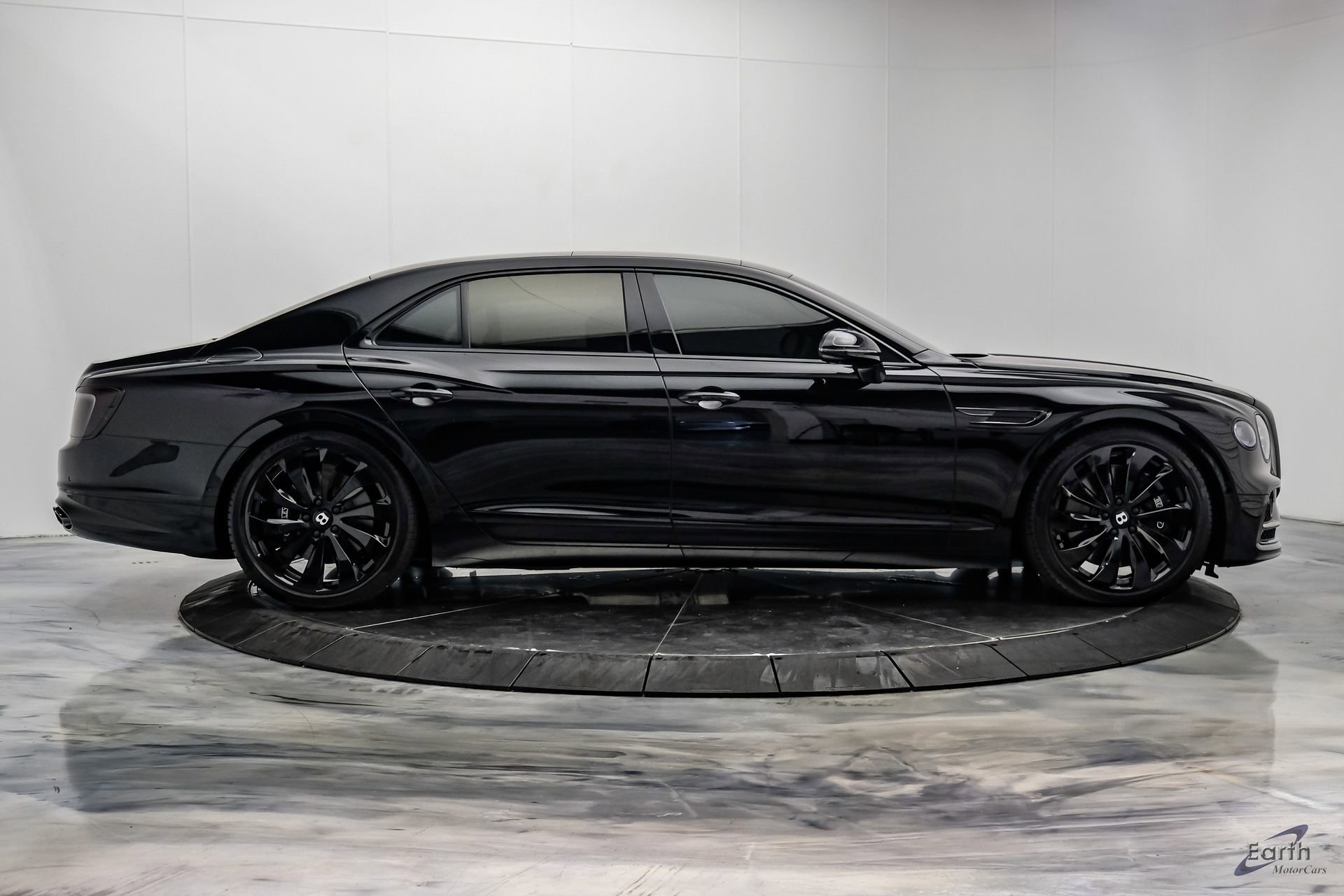 Used 2022 Bentley Flying Spur V8 AWD/4WD image 20