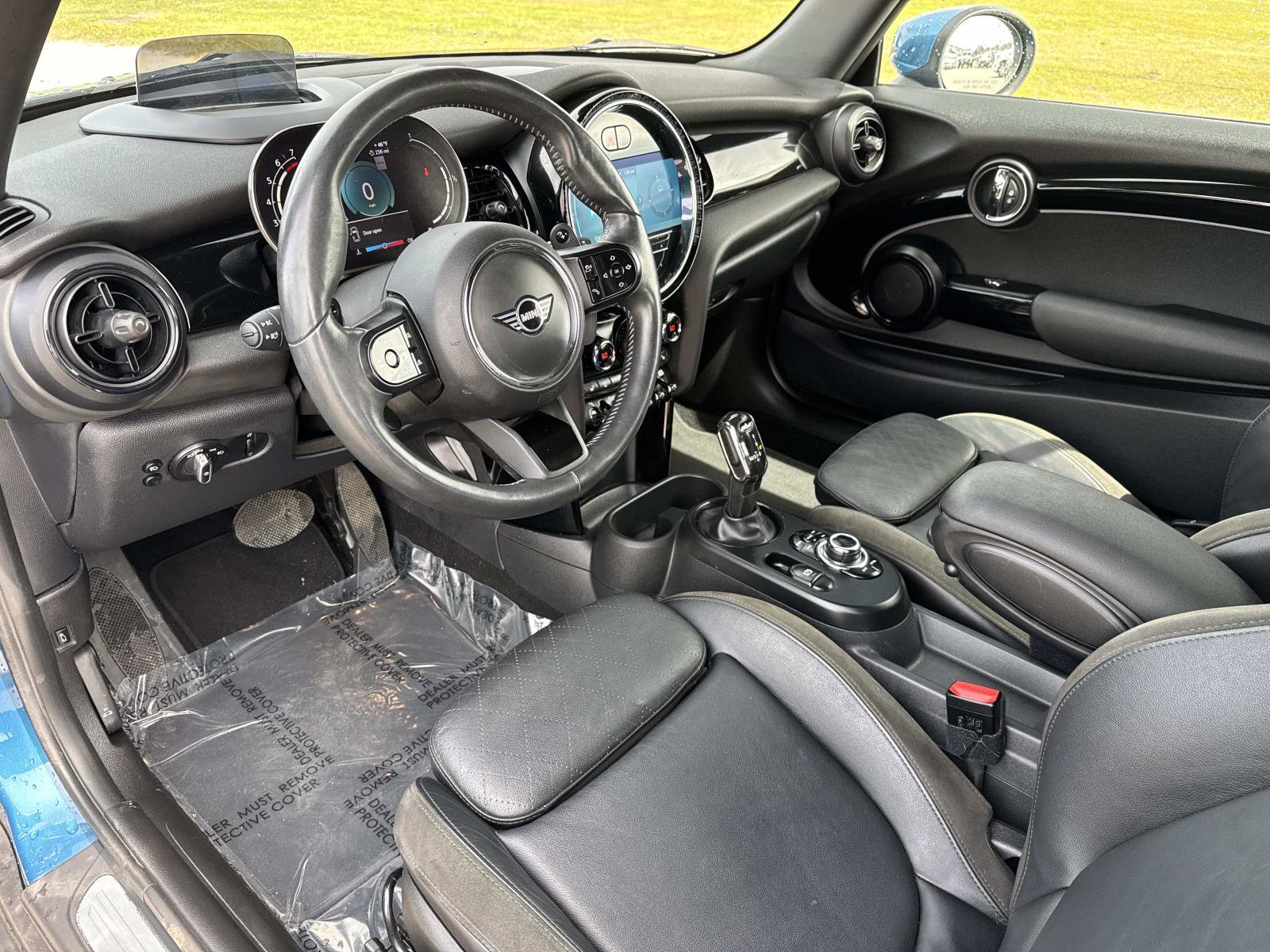 Used 2022 MINI Cooper S w/ Driver Assistance Package image 17