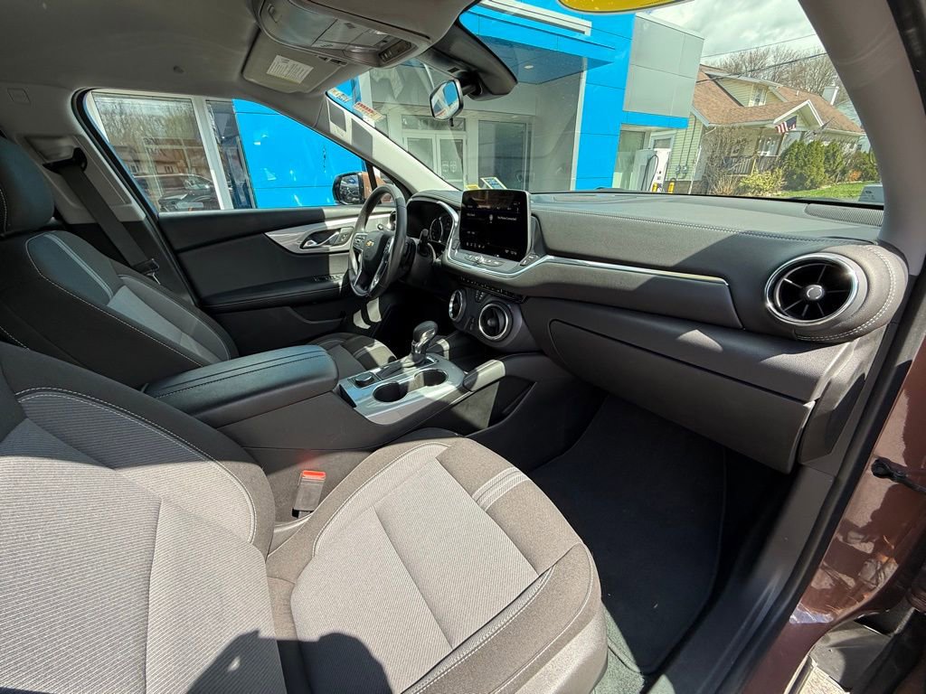 Used 2023 Chevrolet Blazer LT w/ Driver Confidence Package AWD/4WD image 36