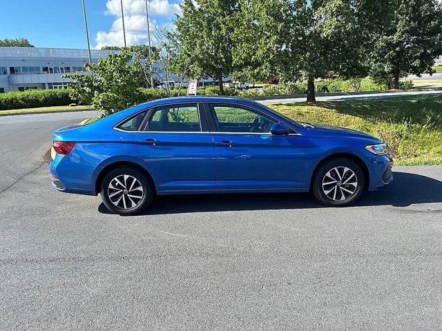 Used 2022 Volkswagen Jetta S FWD image 5